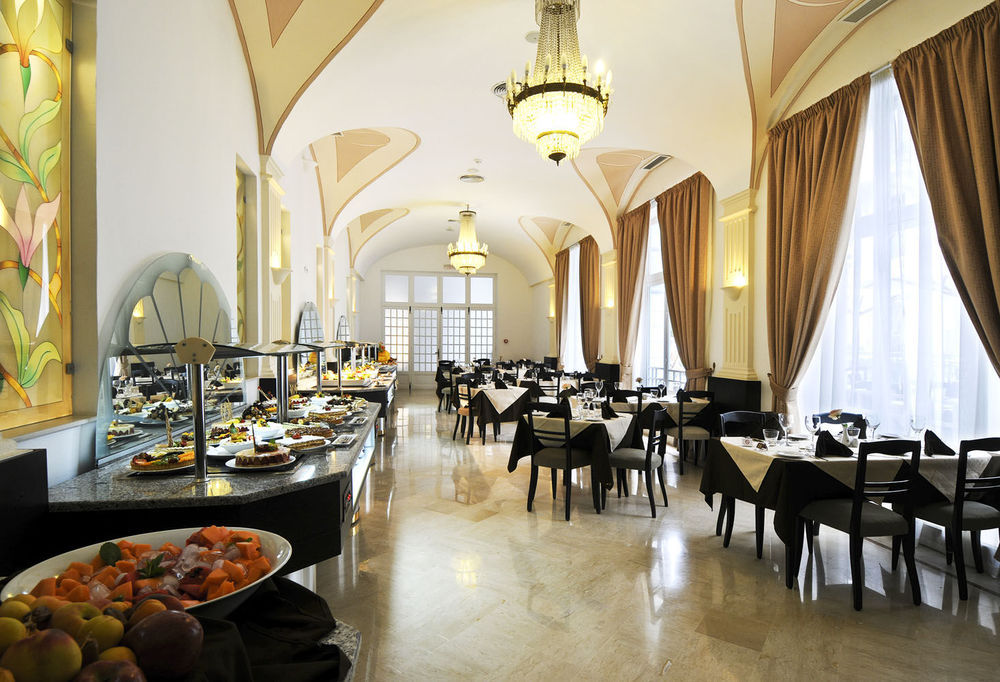Majestic Hotel Тунис Экстерьер фото
